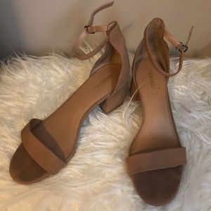 Merona sandals Sz 8